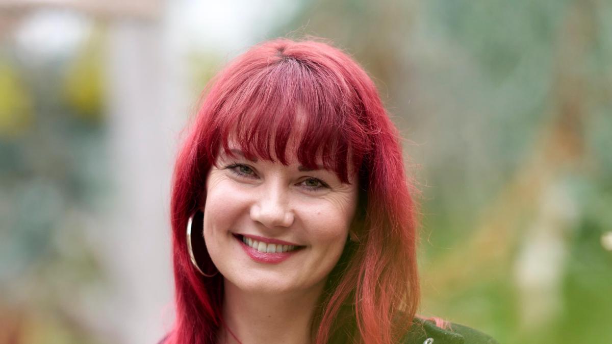 Die Gundelfingerin Sarah Straub will ein tiefes Verständnis für Menschen mit Demenz wecken