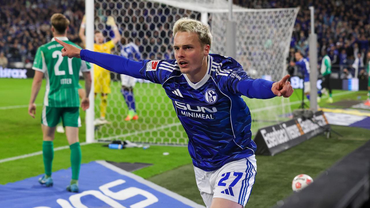 Siegtreffer in der Schlussphase: Joker Porath erlöst Schalke gegen schwache Fürther