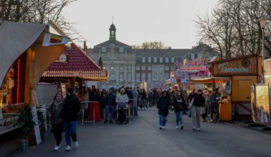 Schlossplatz Münster, Send Münster, Bude vor dem Schloss Münster