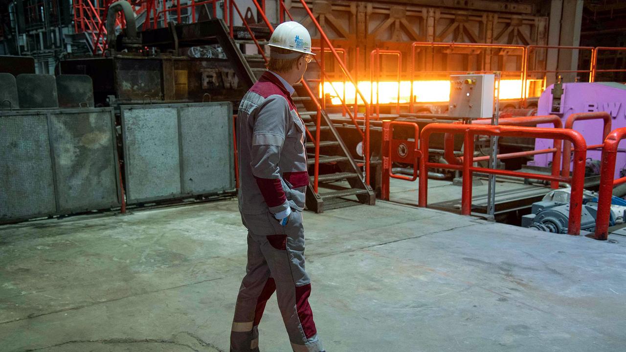 Saarland: Dillinger Hütte: Schwerpunkt der Betriebsversammlung lag auf Sozialplan