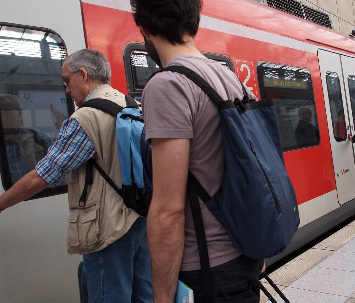 Azubis pendeln weit - Radio RST