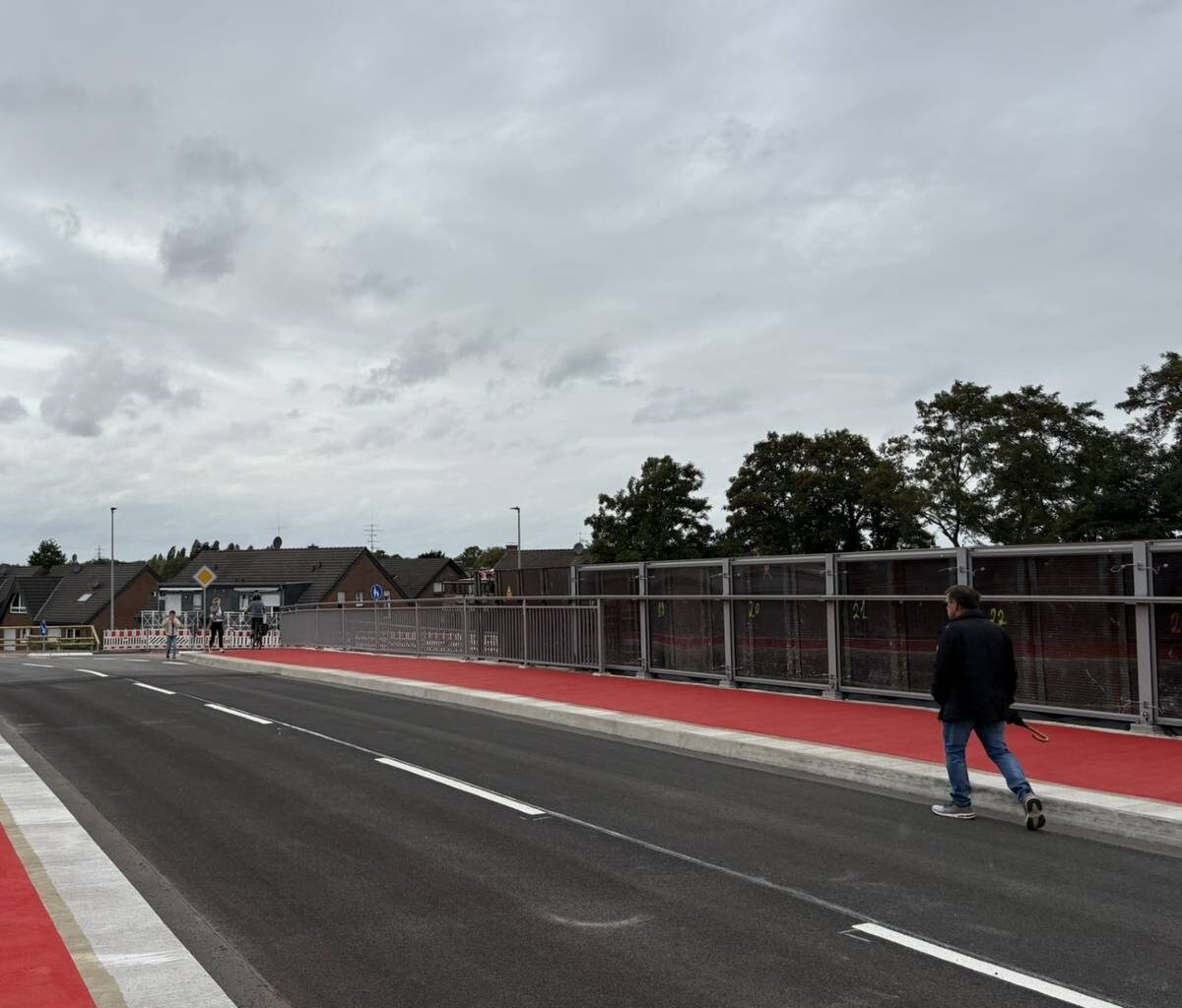 Neue Cölve-Brücke eröffnet - Radio K.W.