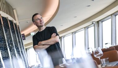 Starkoch Tim Raue: Chaos, Kritik, Currywurst - Hält das Fernsehturm-Restaurant, was es verspricht?