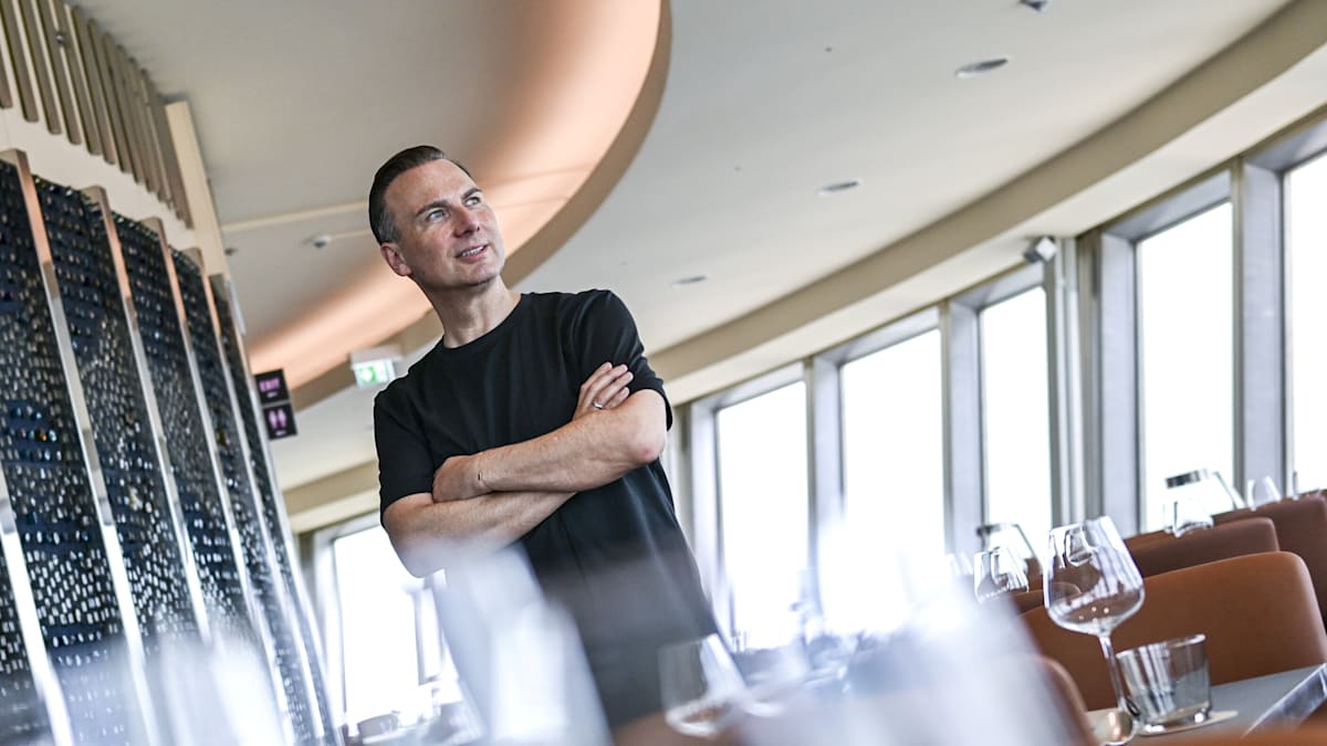 Starkoch Tim Raue: Chaos, Kritik, Currywurst - Hält das Fernsehturm-Restaurant, was es verspricht?