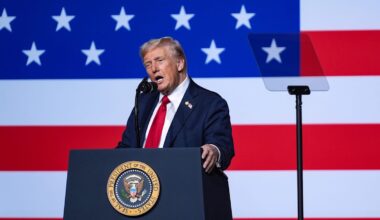 Donald Trump: „Wirklich eine dumme Person“ – US-Präsident attackiert Medwedjew