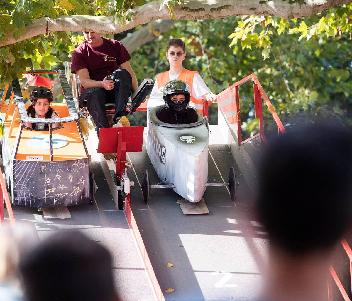 Seifenkisten starten am Sonntag in Moers