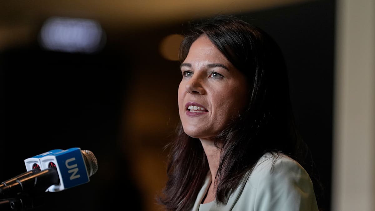 Ex-Außenministerin in New York: „Ein bisschen Selbstironie gehört dazu“ – Baerbock verteidigt ihre Instagram-Videos