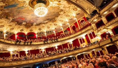 Boyens Medien - Theaternacht in Hamburg – 33 Bühnen laden zum Entdecken ein