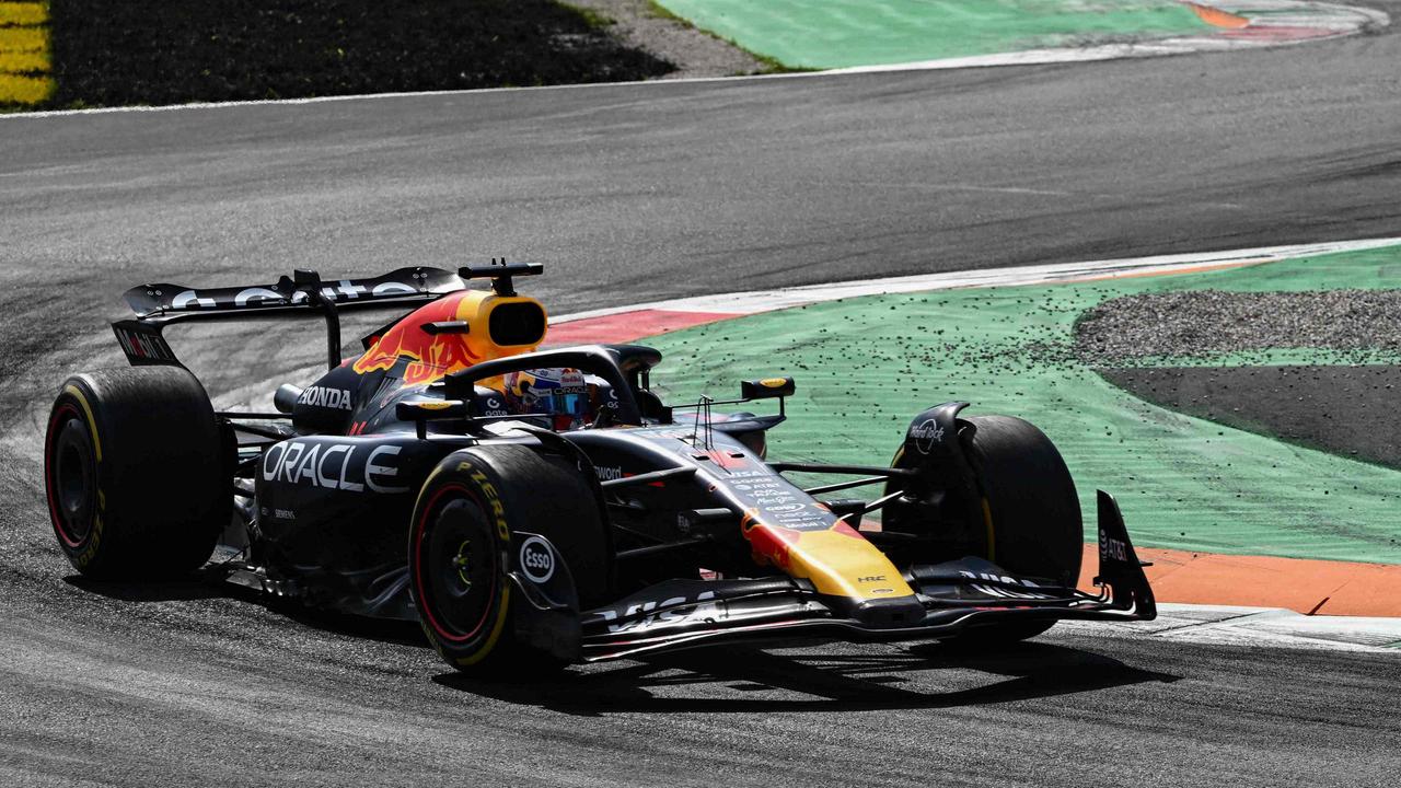 Klarer Vorsprung vor den McLaren: Max Verstappen triumphiert in Monza