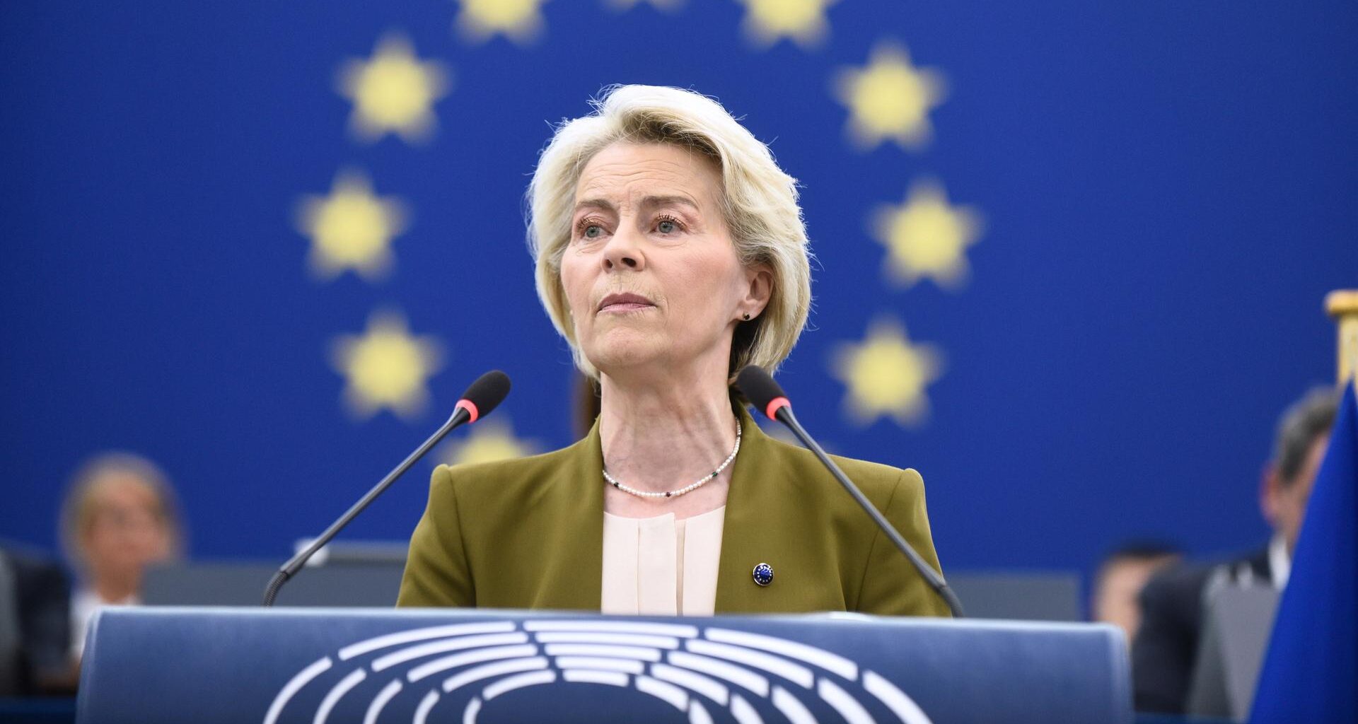 EU-Kommissionspräsidentin Ursula von der Leyen spricht im Europäischen Parlament in Straßburg