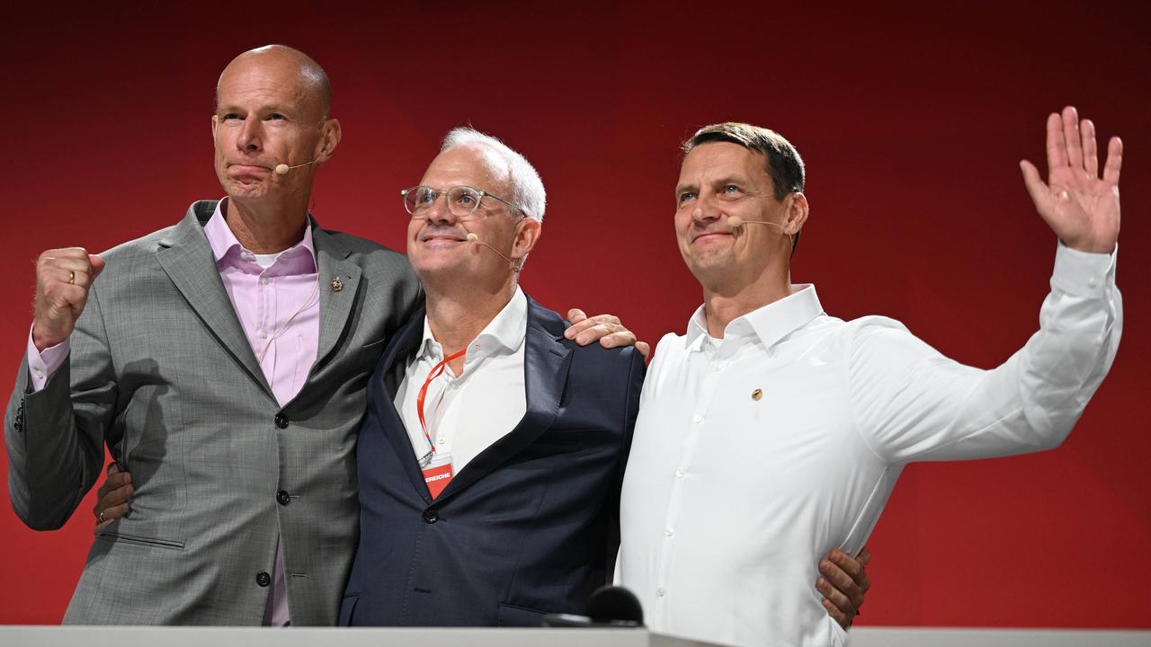 Kontroverse Vorstandswahl : Historischer Dreikampf beim 1. FC Köln entschieden