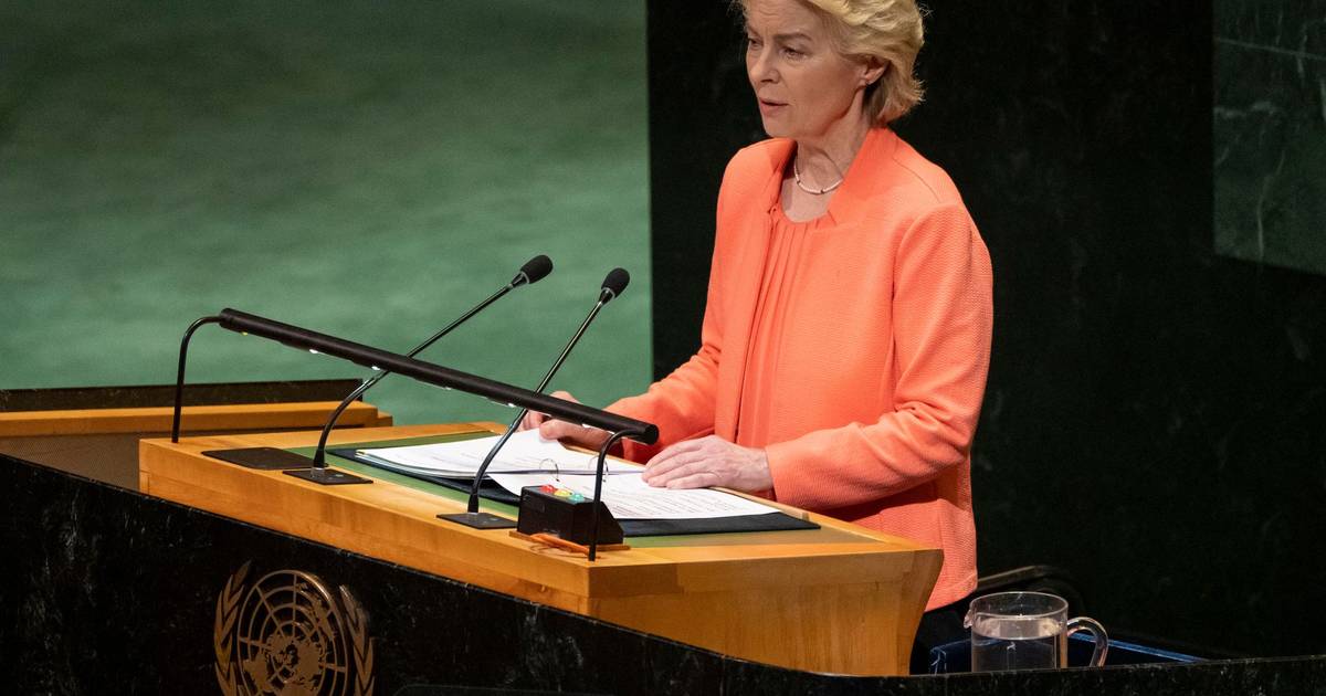 Von der Leyen denkt über höhere Zölle auf russisches Öl nach
