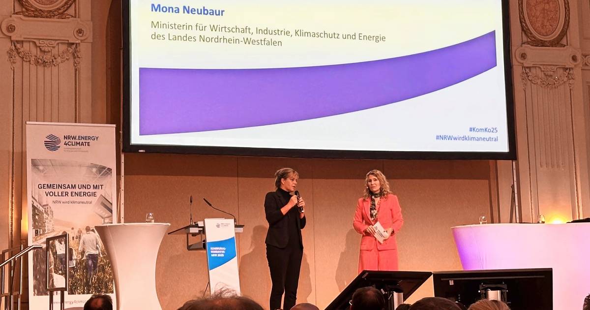 NRW-Kommunalprozess zieht in Wuppertal Hunderte Besucher an