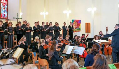 Kölner Vokalsolisten und Capella Pax Westphalica sorgen mit Matthias Lotzmann für Hörgenuss 