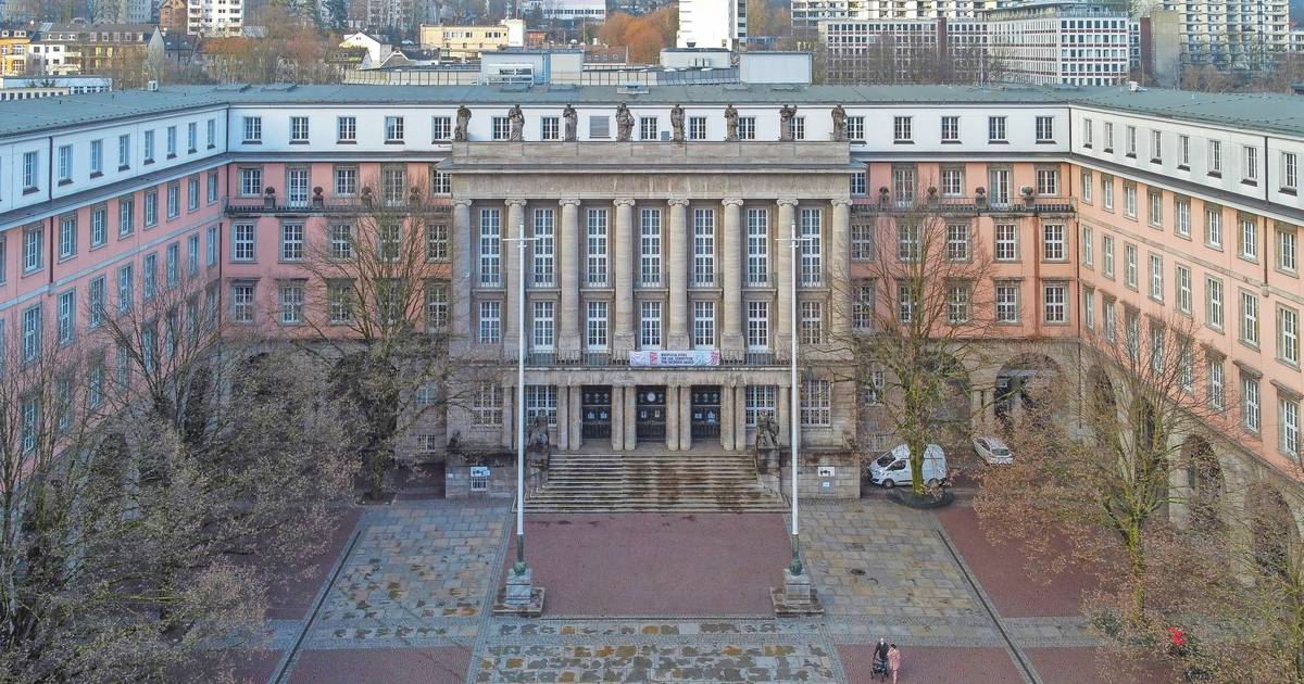 53 Männer und 27 Frauen lenken die Geschicke der Stadt Wuppertal