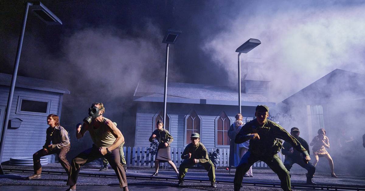 Neues Schauspiel Köln eröffnet mit Kay Voges' Uraufführung "Imagine"