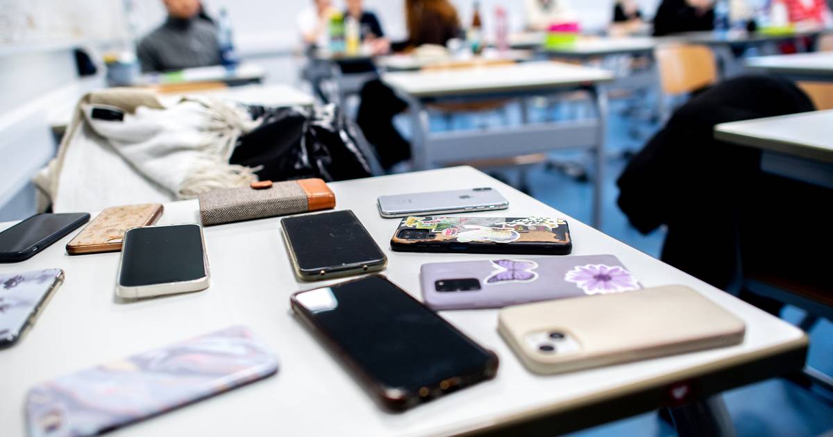 Mehr Handyverbote an Schulen – „die Sucht ist dramatisch geworden“