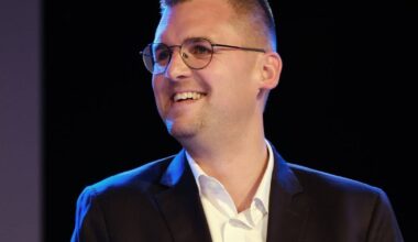 Anders (CDU) wird neuer Ratinger Bürgermeister