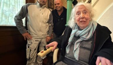 94-jährige Kioskbesitzerin aus Wuppertal hat eine Treppenlift