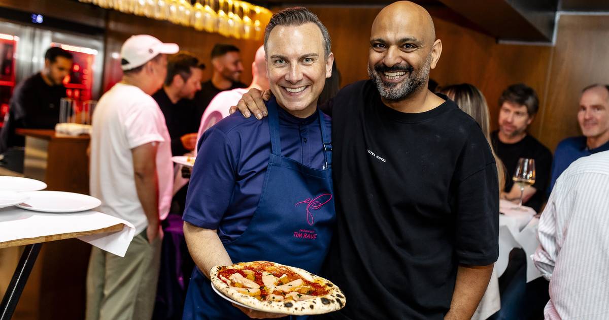 Tim Raue präsentiert TK-Pizza im Hotelhotel