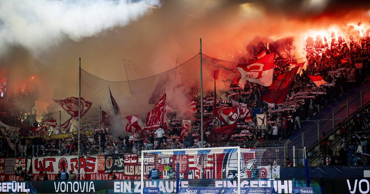 Fortuna Düsseldorf: Pyrotechnik - warum das Bochum-Spiel zu spät anfing