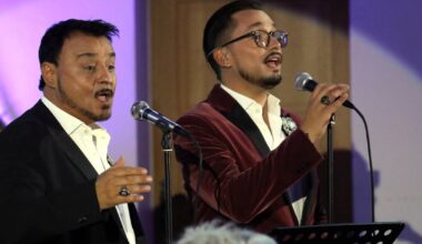 „Tenöre4you“ sorgen für volle Kirche und bezaubern mit Mitsing-Konzert