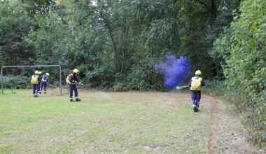 Übung zu Waldbrand der Feuerwehr Mönchengladbach in Hardt