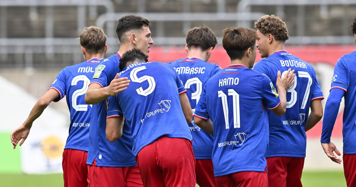 Fußball-RL: 3:1 (1:0) gegen Wiedenbrück: WSV lässt vor wenigen Fans den Knoten platzen - Wuppertaler Rundschau