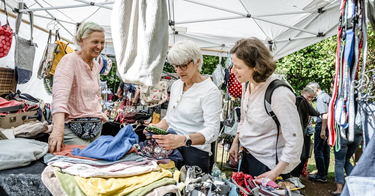 Handwerker präsentieren Selbstgemachtes in Urdenbach