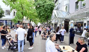 Straßenfest Friedrich-Ebert-Straße mit Vielfalt beim Essen und den Kulturen
