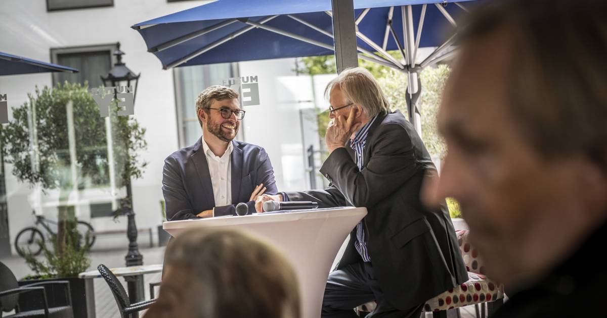 RP-Lokalchef Ludwig Krause im Gespräch mit Heribert Klein