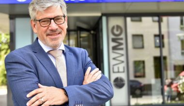 Stefan Anspach wird Nachfolger von Ulrich Schückhaus bei EWMG