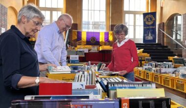 Lions Club Völklingen bietet tausende Bücher im Alten Bahnhof