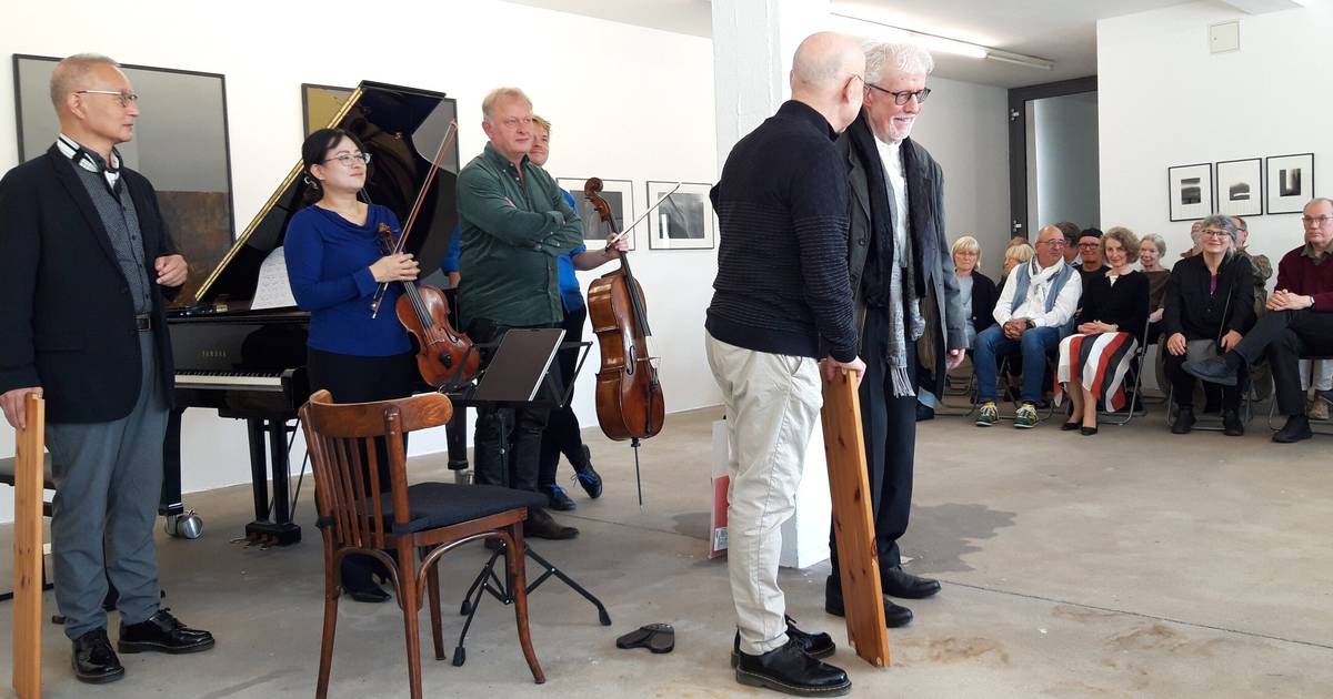 Spannende Uraufführung im "EarPort" mit Martin Goppelsröder