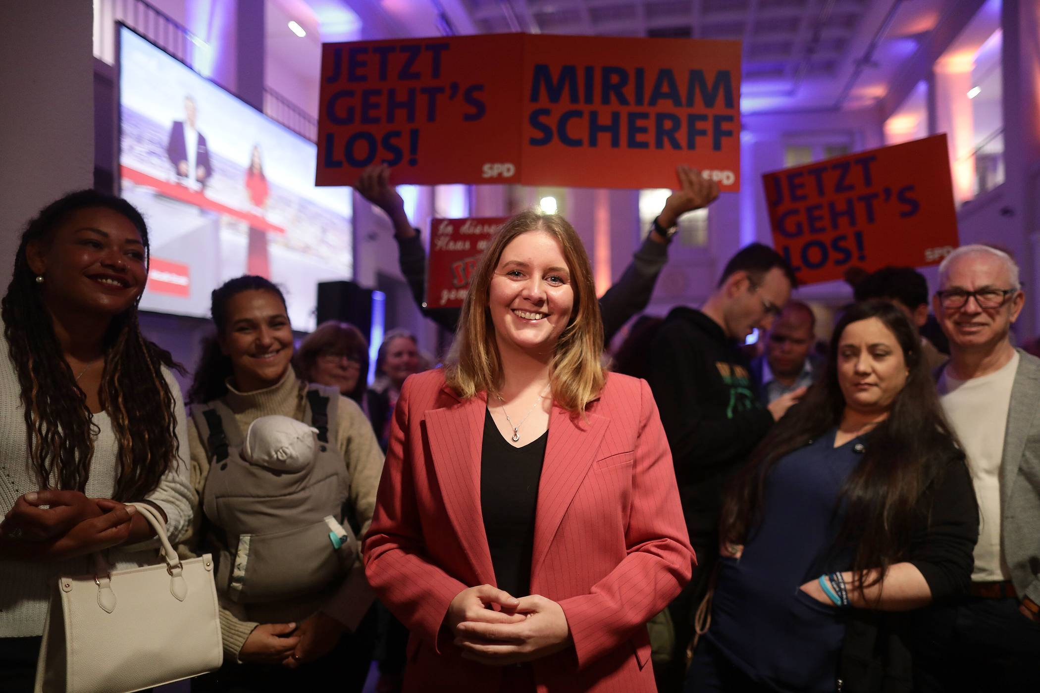  Matthias Nocke (CDU) und Miriam Scherff (SPD) ringen um das Amt des Oberbürgermeisters/der Oberbürgermeisterin. 