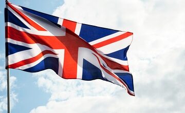 Weniger Steuereinnahmen: In Großbritannien steigt der Rezyklatanteil in Kunststoffverpackungen (Foto: Smarterpix / Greola)
