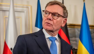 Warschau-Treffen zu Drohnen-Abwehr: Wadephul will EU und NATO enger vernetzen