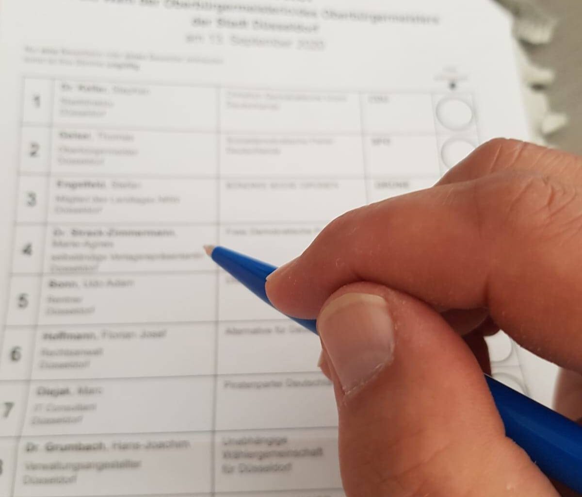 Wahlbriefe schnellstmöglich zurücksenden - Antenne Düsseldorf