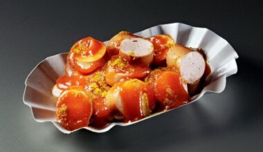Nordrhein-Westfalen: Doch nicht Berlin: Erfindungsort der Currywurst in Duisburg ausgezeichnet