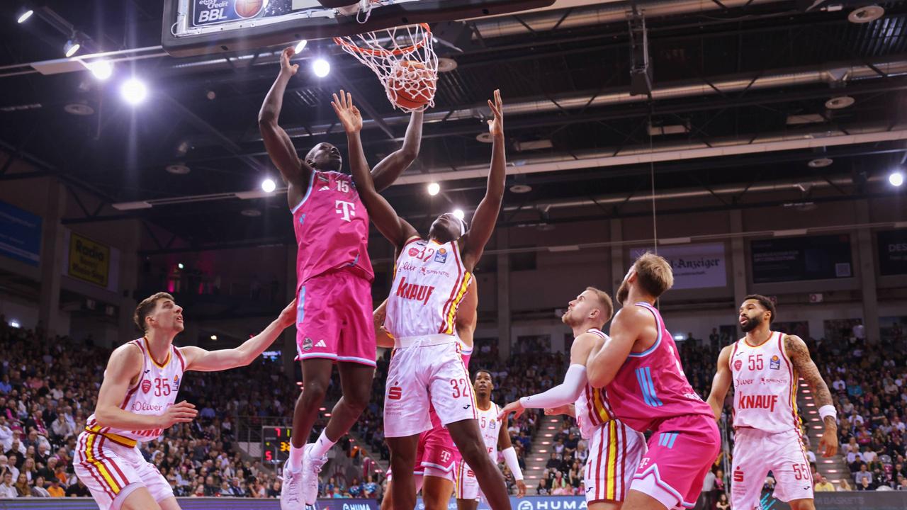 BBL: Ernüchterung bei den Baskets Bonn: Klare Niederlage gegen Würzburg