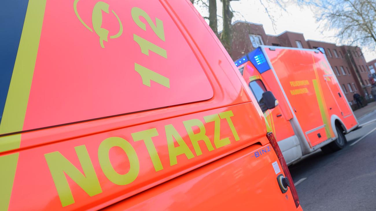 Richtung Hamburg: Drogen am Steuer: Auffahrunfall auf A24 mit sechs Verletzten