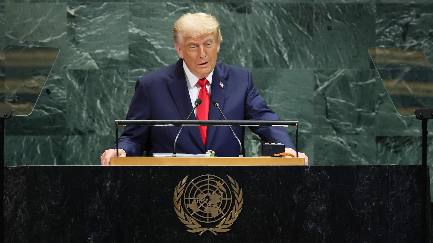 Trump teilt in kurioser UN-Rede gegen die Weltgemeinschaft aus, feiert sich selbst und lobt Deutschland