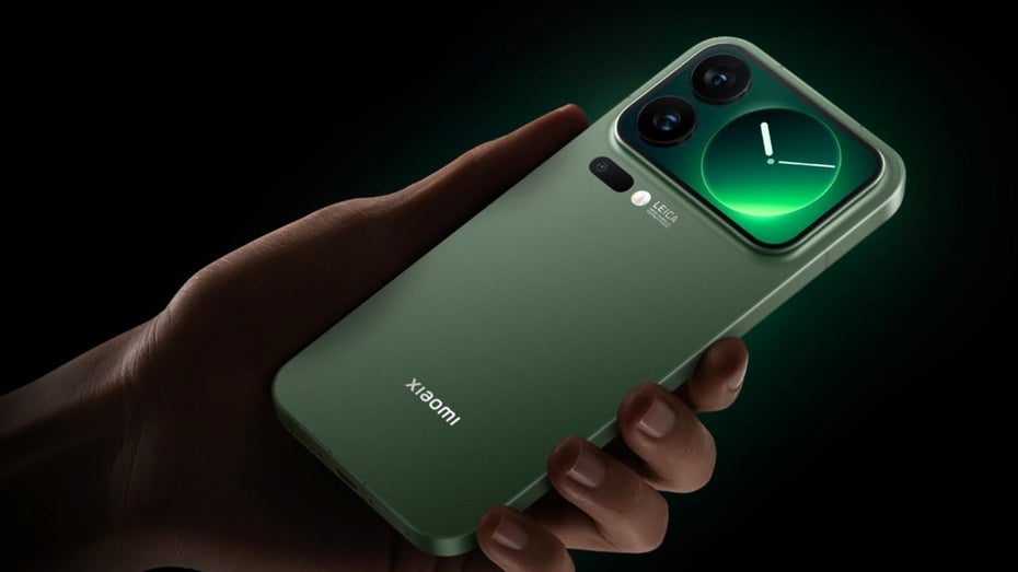 Mit Xiaomi direkt auf die 17: Neue Smartphones mit Rück-Display und fettem Akkus bis 7.500 mAh