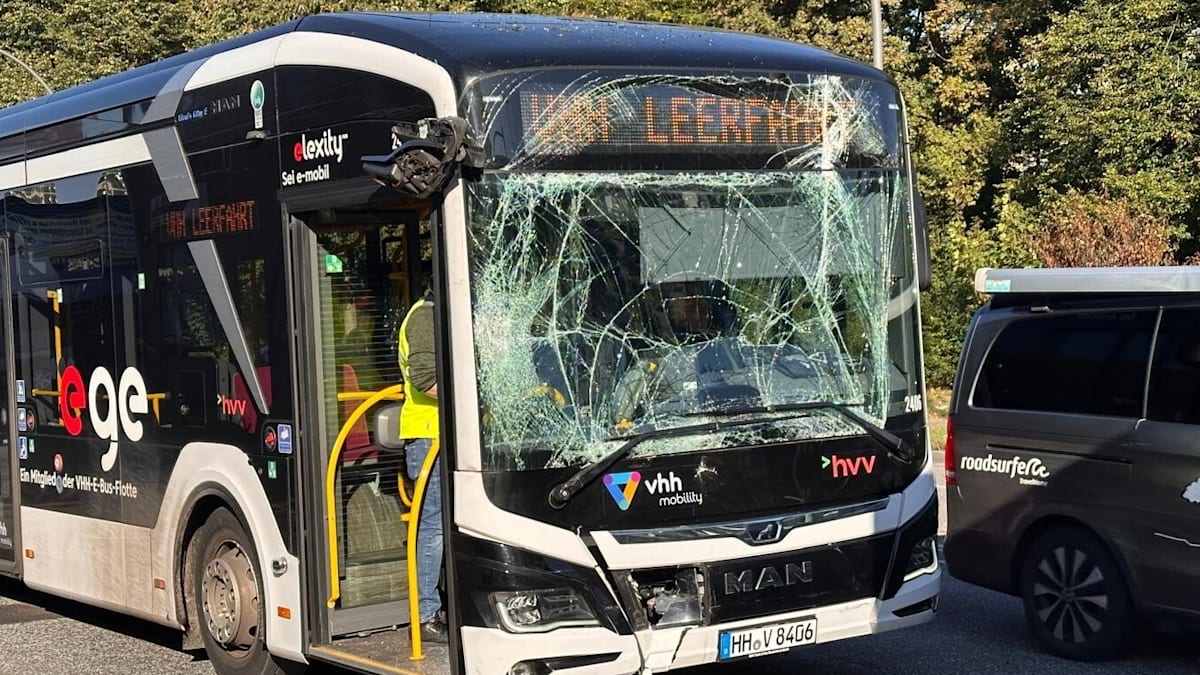 Hamburg: Schwerer Busunfall – Zahl der Verletzten steigt auf 20