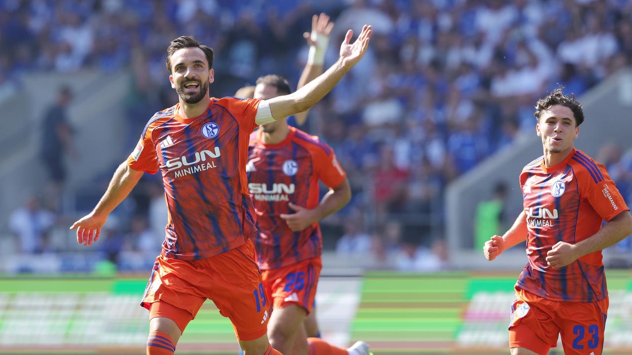 Karaman schießt Schalke zum Sieg in Magdeburg