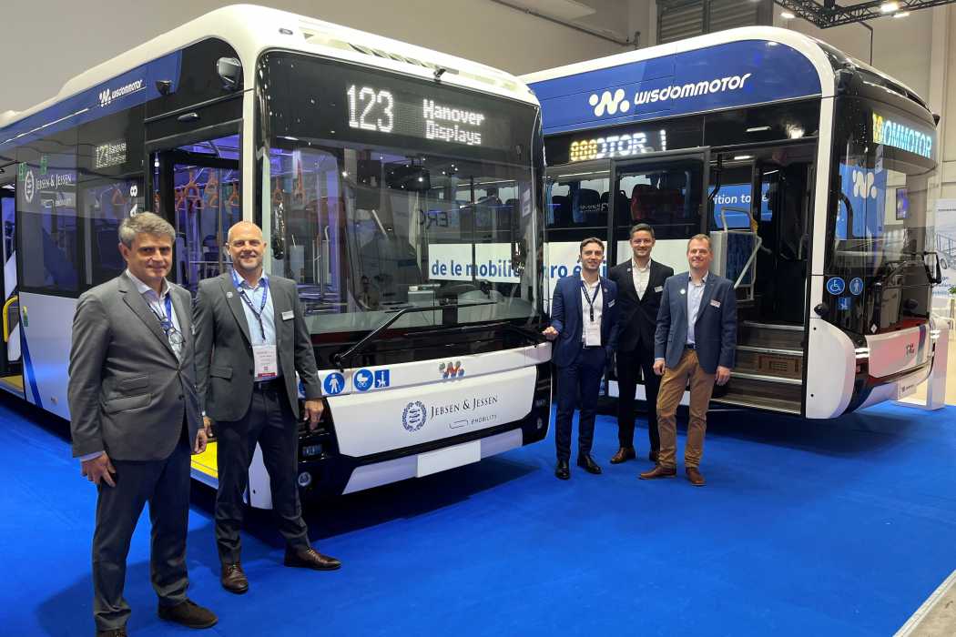 Fotostrecke: Jebsen & Jessen e-Mobility auf der Busworld 2025 | Busworld Europe, Omnibusse Fotostrecke | busplaner - Technik - ÖPNV