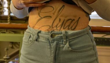 Hamburg: Afghane entführt Frau, lässt laut Anklage Namen tätowieren | Regional