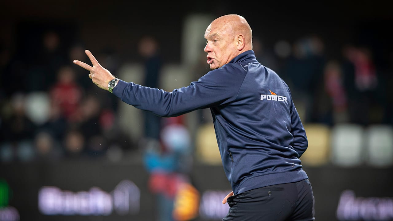 TV-Check vom Neu-Trainer: Bochum-Profis spielen Rösler vor | Sport