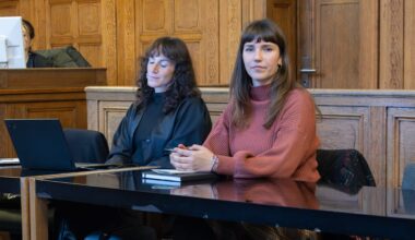 Klima-Kleberin Carla Hinrichs will 6000 Euro Strafe nicht zahlen | Regional