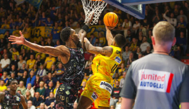 Ersatzgeschwächte Baskets bieten Topfavoriten guten Kampf – Uni Baskets